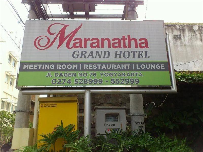 Maranatha Grand Hotel Джок'якарта Екстер'єр фото